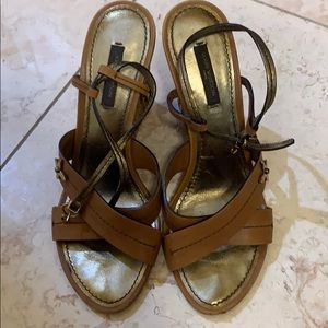 Authentic Louis Vuitton heels in tan color.